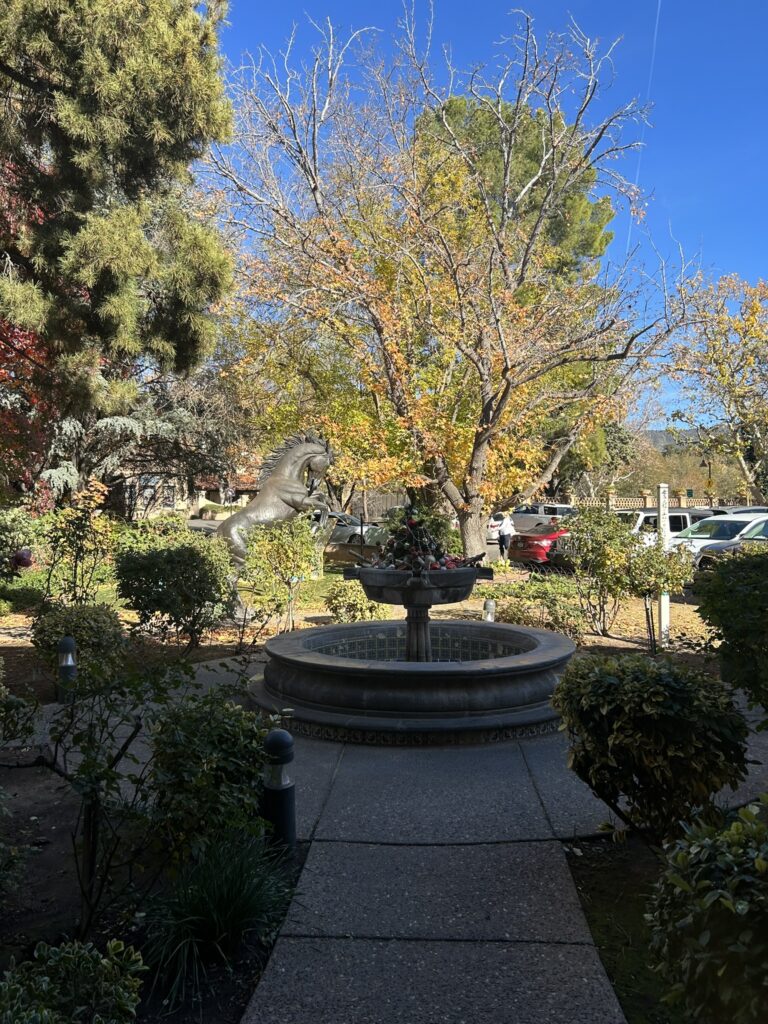 View of the gardens and trees surrounding the Tlaquepaque Village in Sedona - Arizon'a Red Rock Country